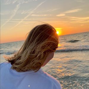 Meet your Posher, Devyn